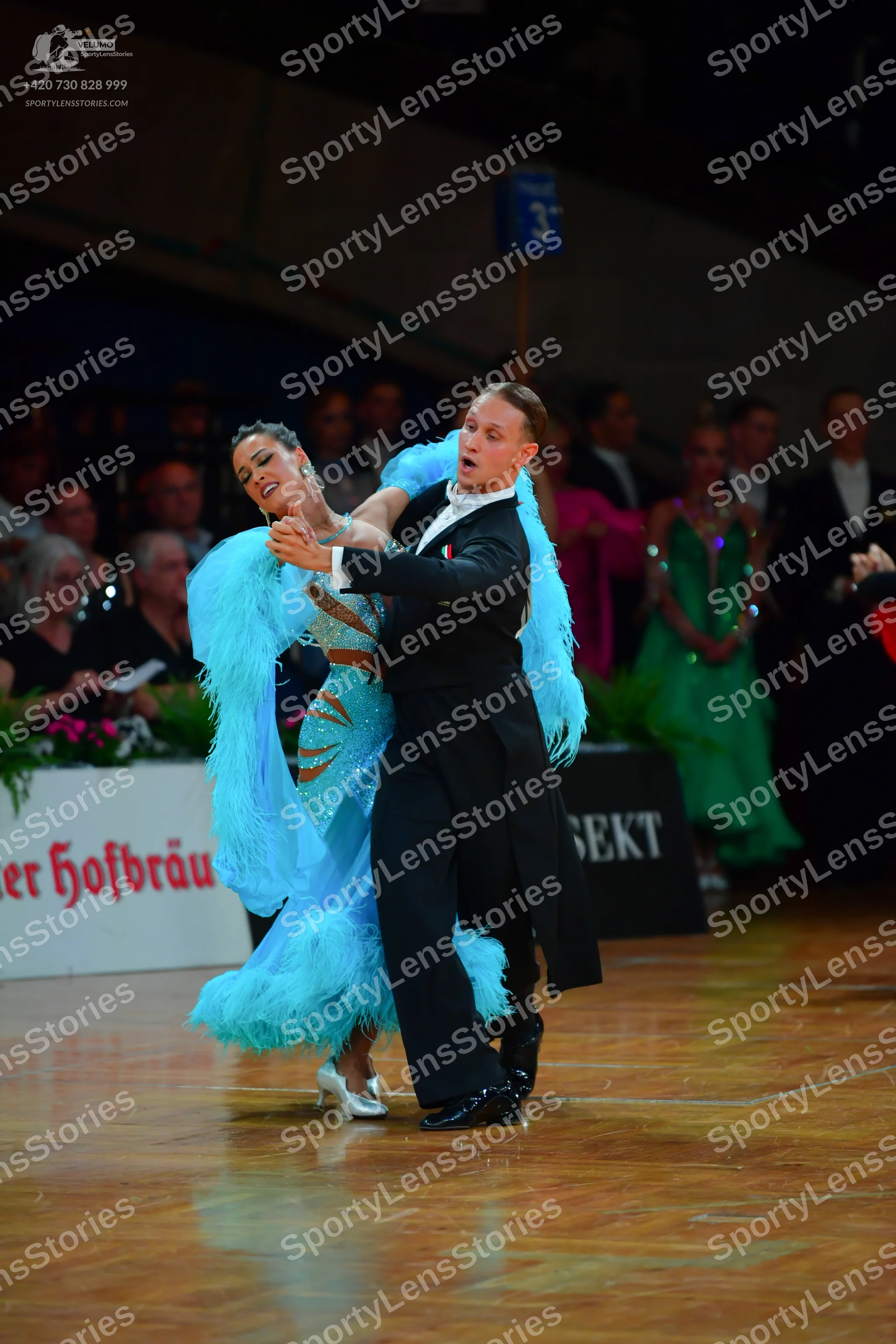 Dancesport competitor: Male dancer: black ballroom tailcoat suit with a white shirt and white bowtie