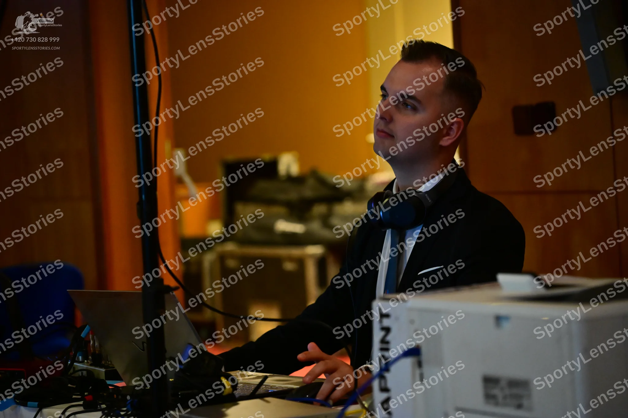 ToanSLF_2077.jpg