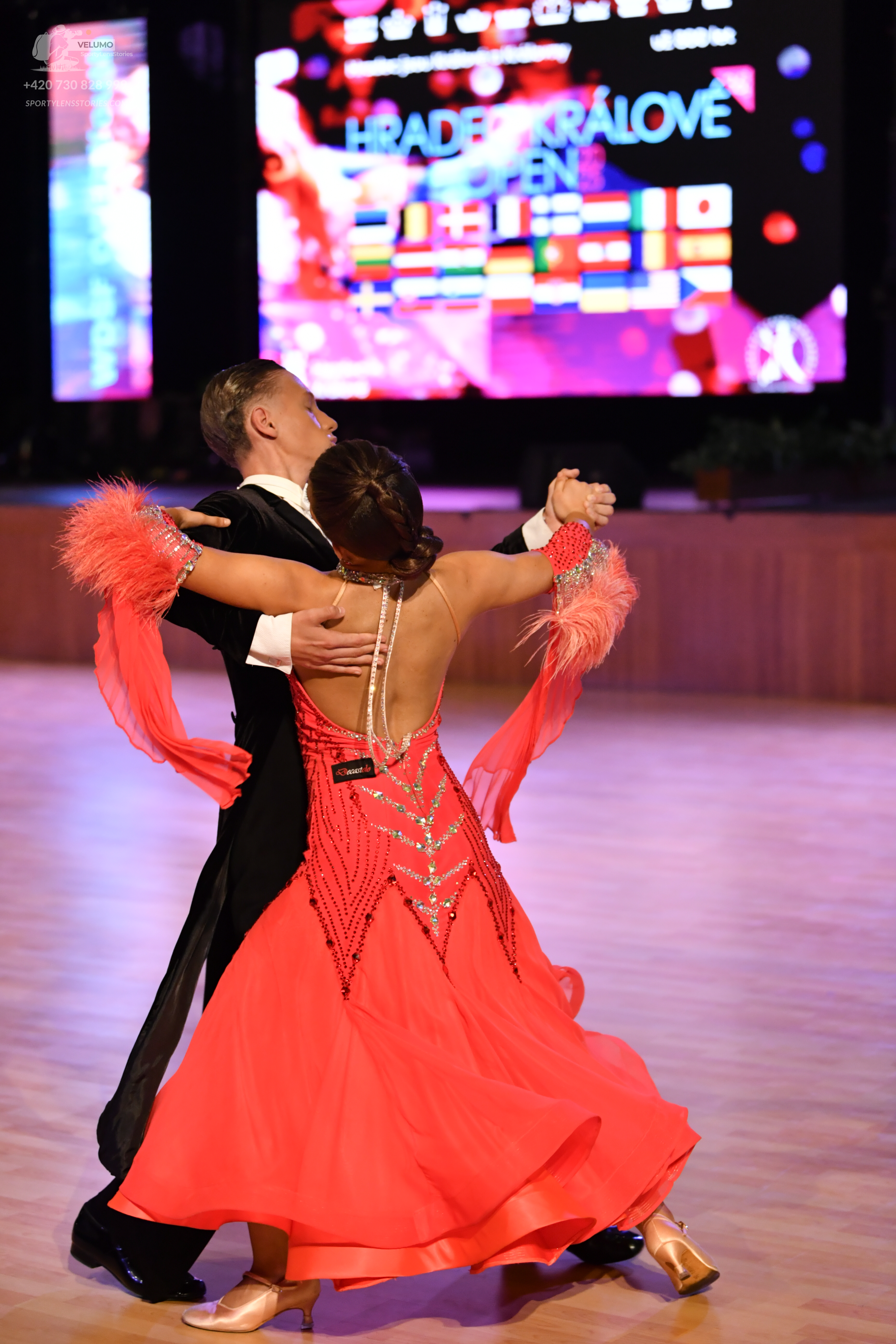 Dancesport competitor: Male** 
*   **Color:** Black
*   **Fabric:** Satin (likely with a subtle sheen)
