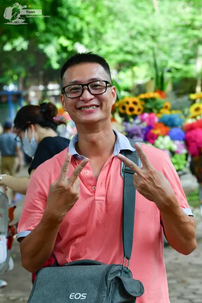 Dancesport competitor: NONE