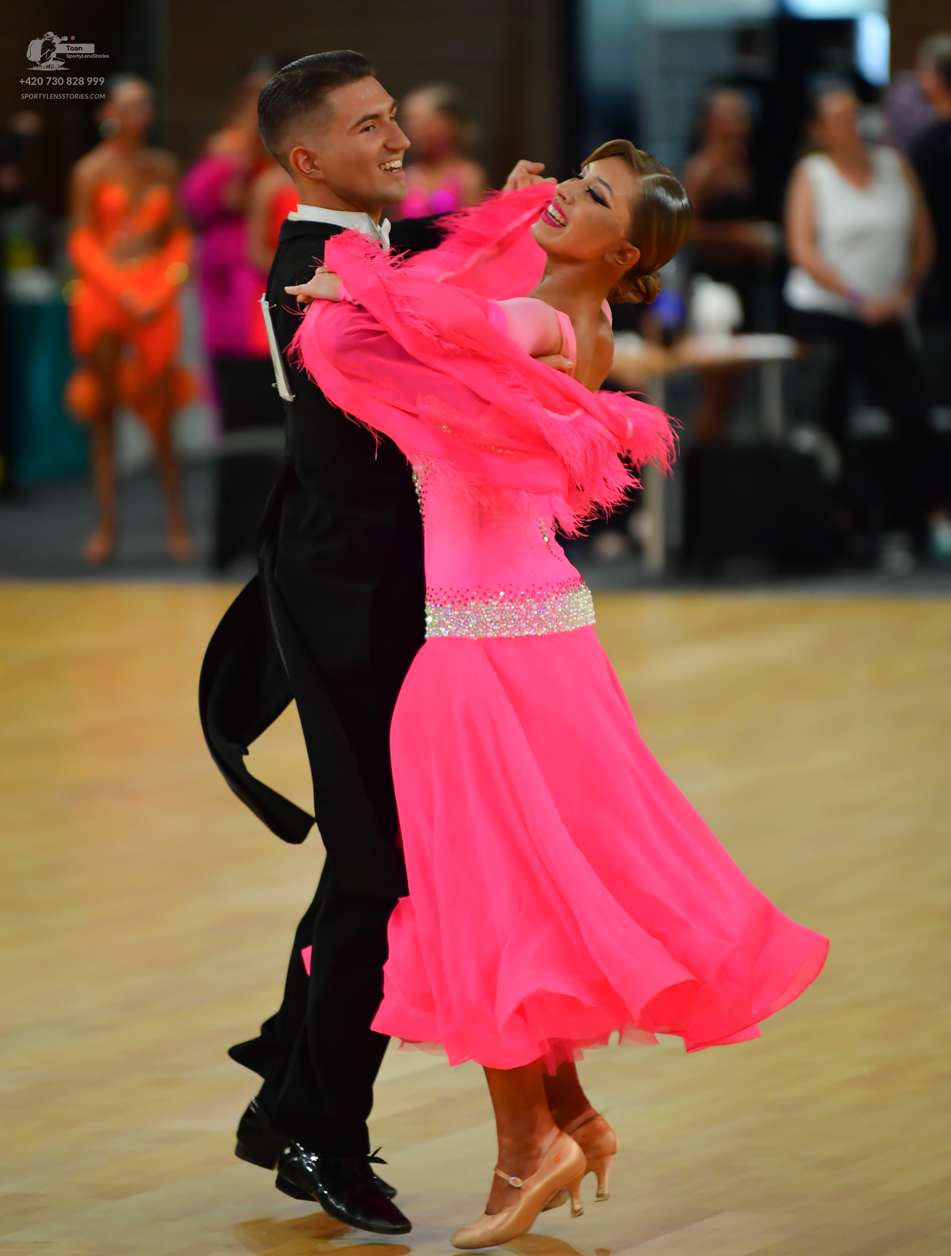 Dancesport competitor: ** Black tail suit
*   **Fabric:** Sequined
*   **Style:** Tail suit – a streaml