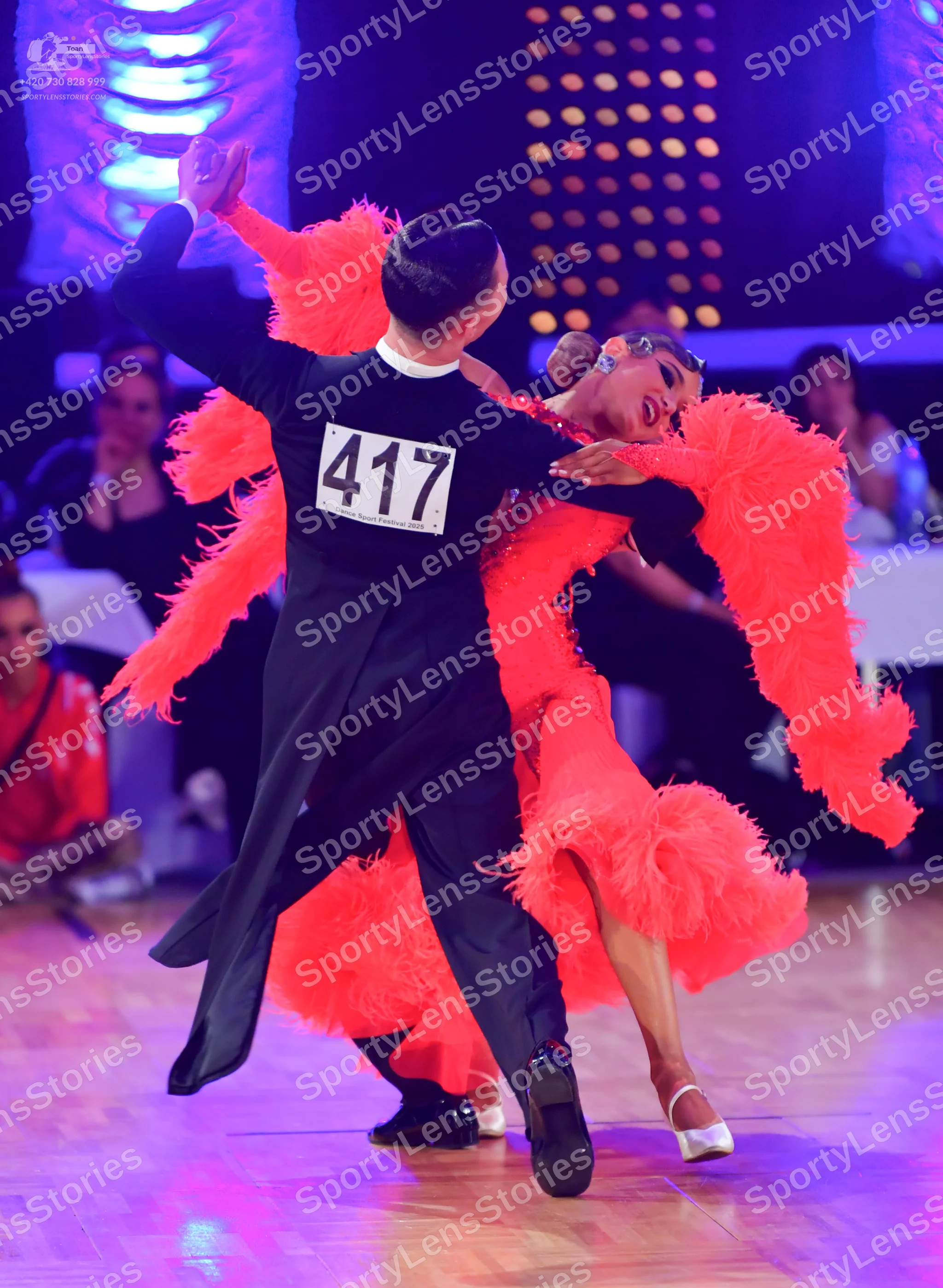 Dancesport competitor #417: Male dancer: black long-sleeved top and black trousers