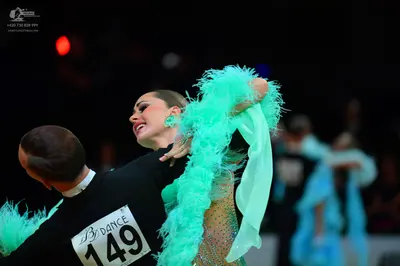 Dancesport competitor #149: Male dancer: black long-sleeved dance top