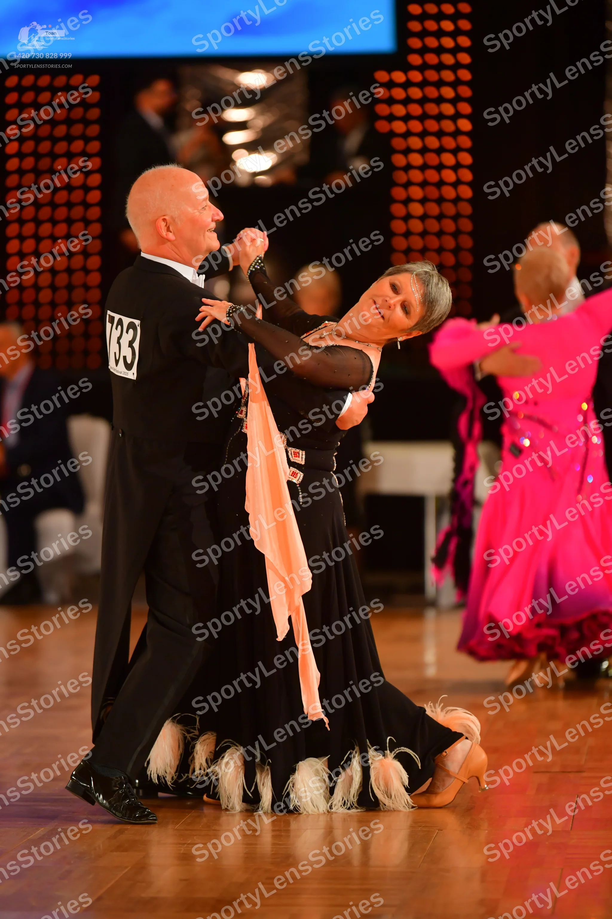 Dancesport competitor #733: Male dancer: black suit