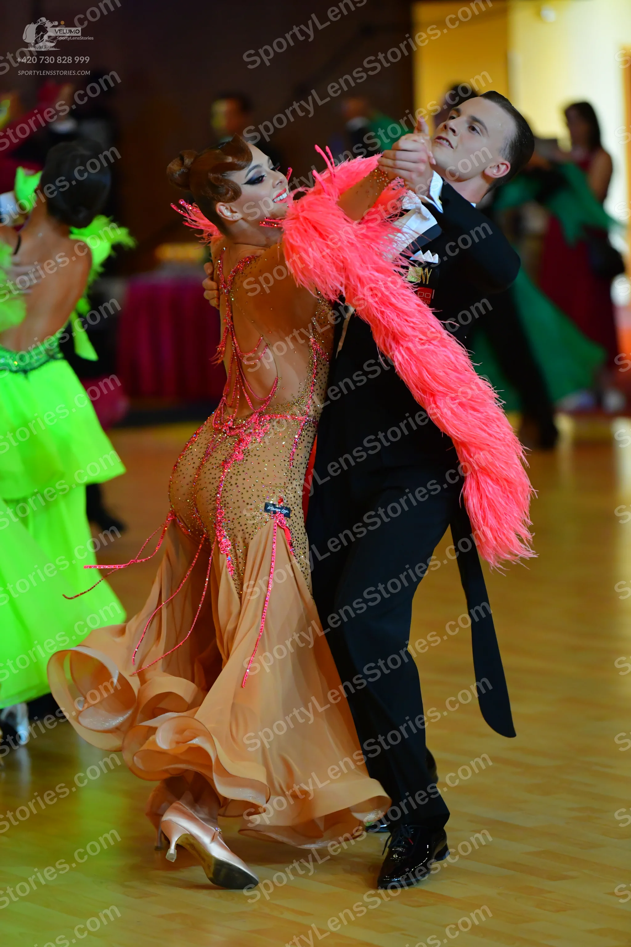 Dancesport competitor: Male dancer: black tailcoat suit with white shirt and black bow tie