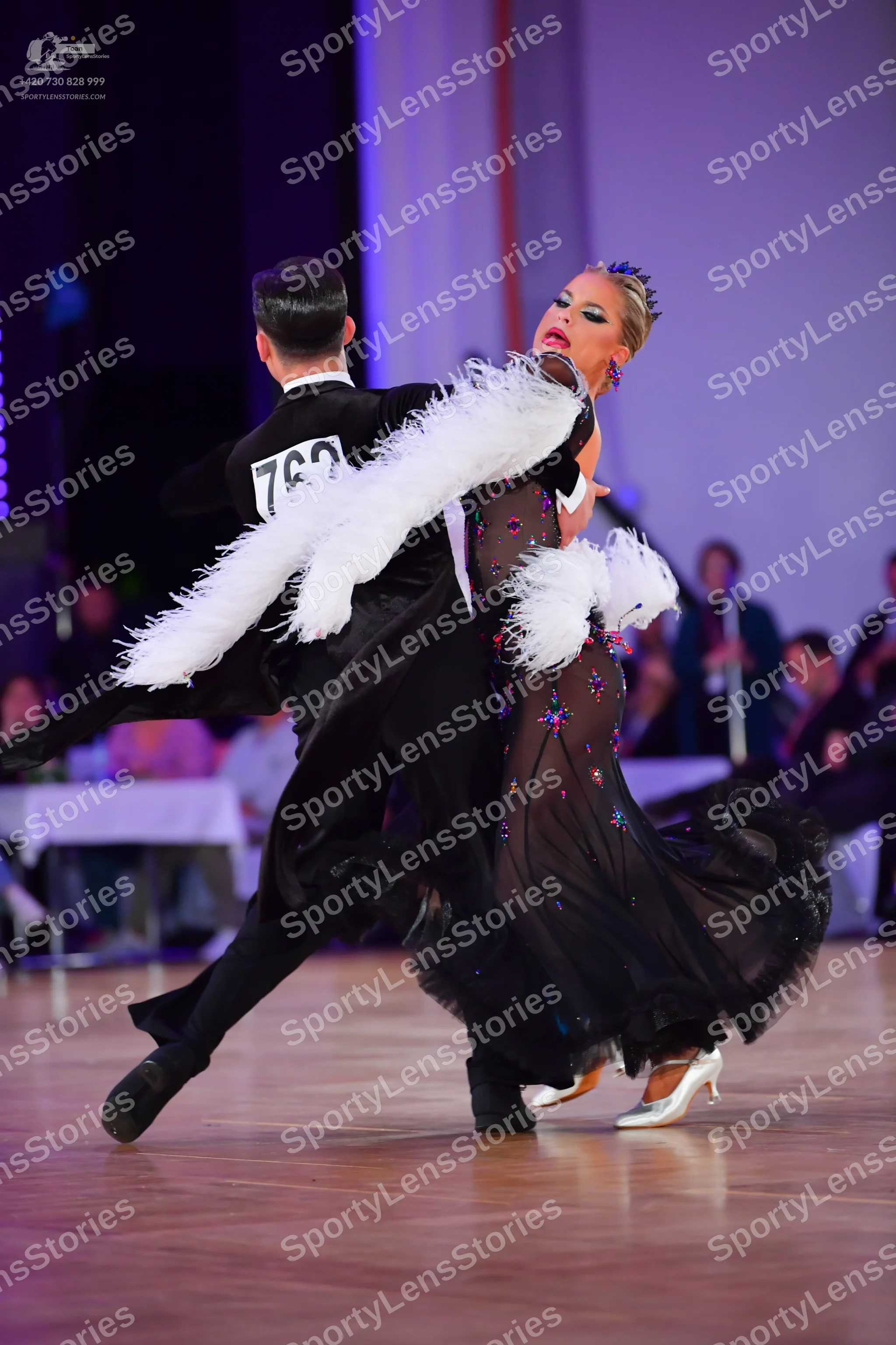 Dancesport competitor #762: Male dancer: black suit