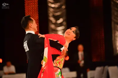 Dancesport competitor #17: Male dancer: black suit