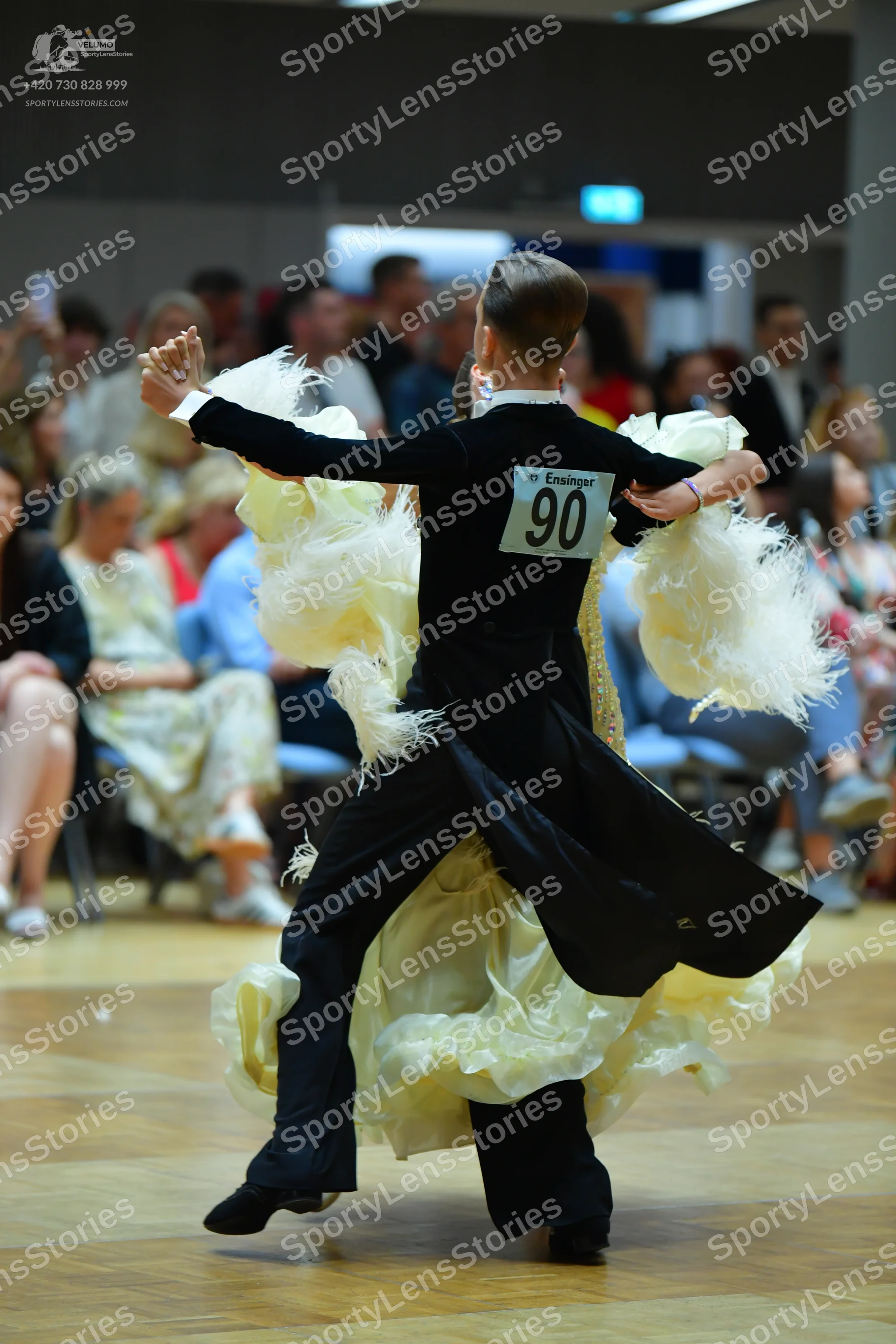 Dancesport competitor #90: Male dancer: black long-sleeved top and black trousers