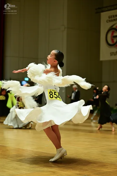 Dancesport competitor #6