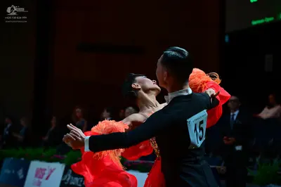 Dancesport competitor #15: Male dancer: black suit