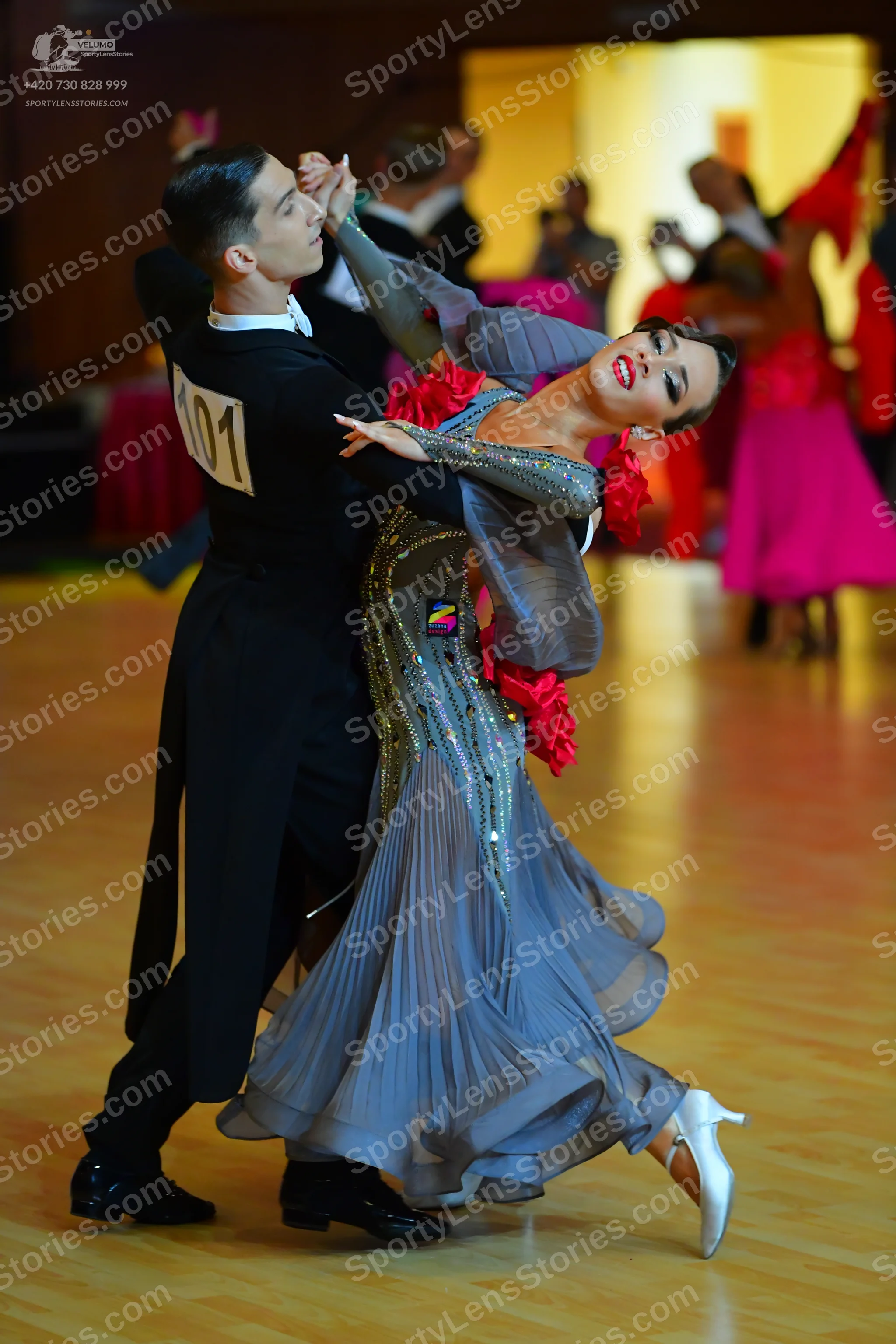 Dancesport competitor #101: Male dancer: black long-sleeved top and black trousers