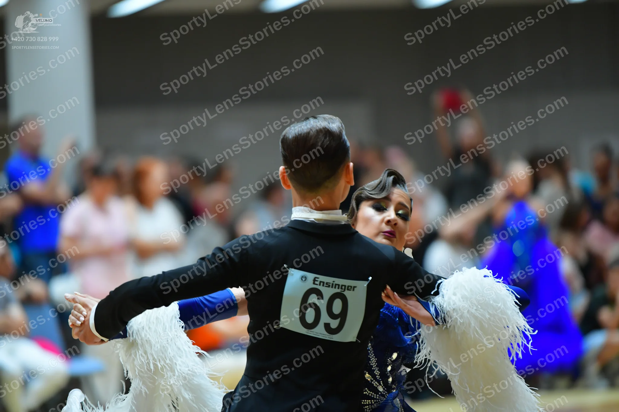 Dancesport competitor #69: Male dancer: black long-sleeved shirt