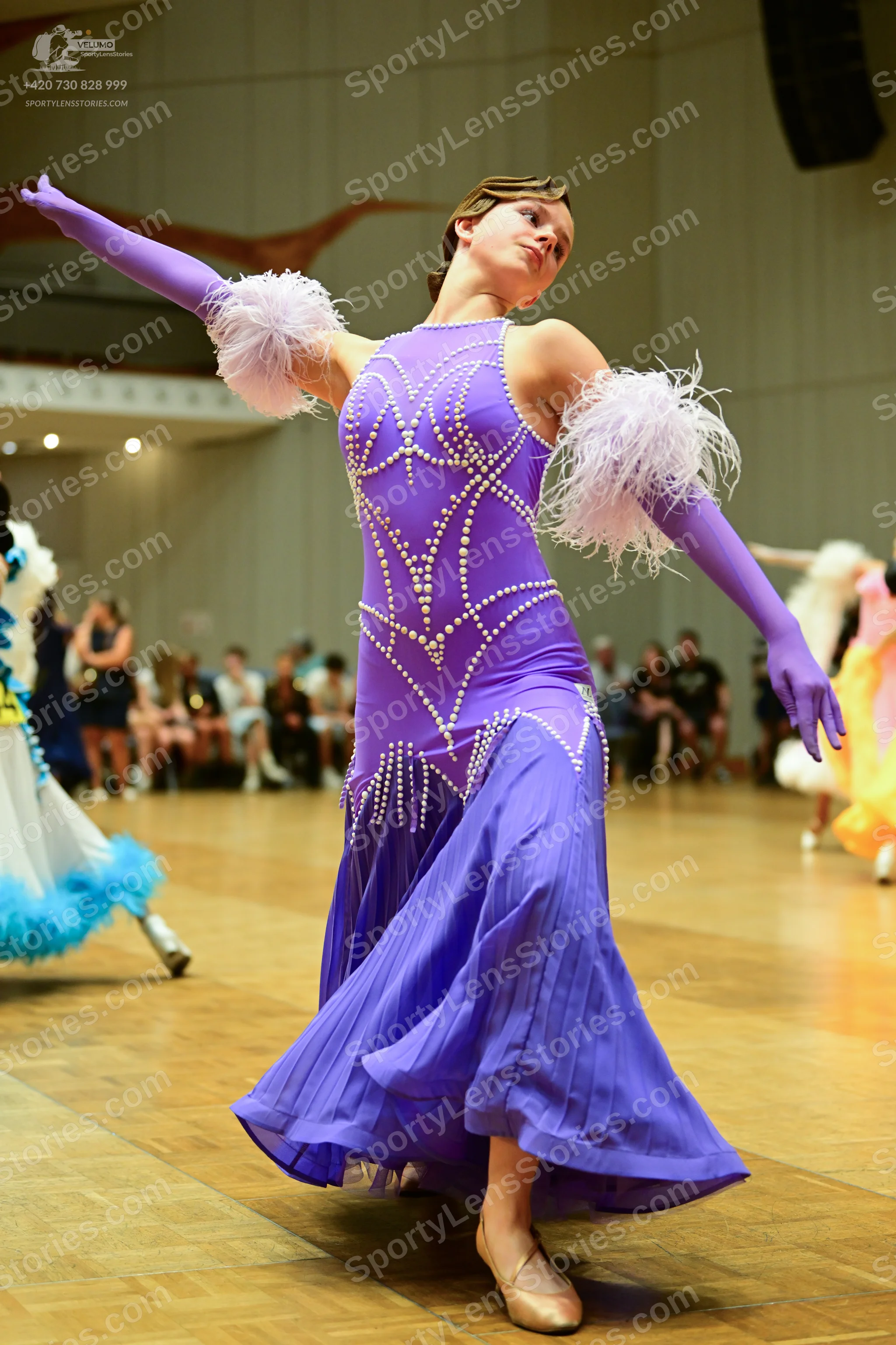 Dancesport competitor: Female (Main Focus - Purple)**

*   **Color:** Deep Purple (almost lavender)
*  