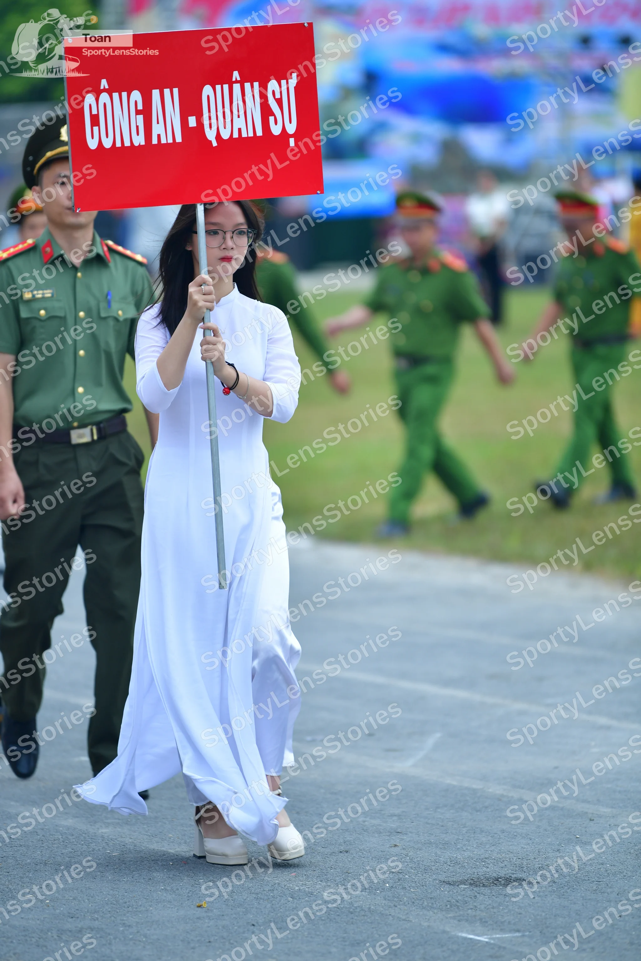 ToanSLS_1089_1.jpg