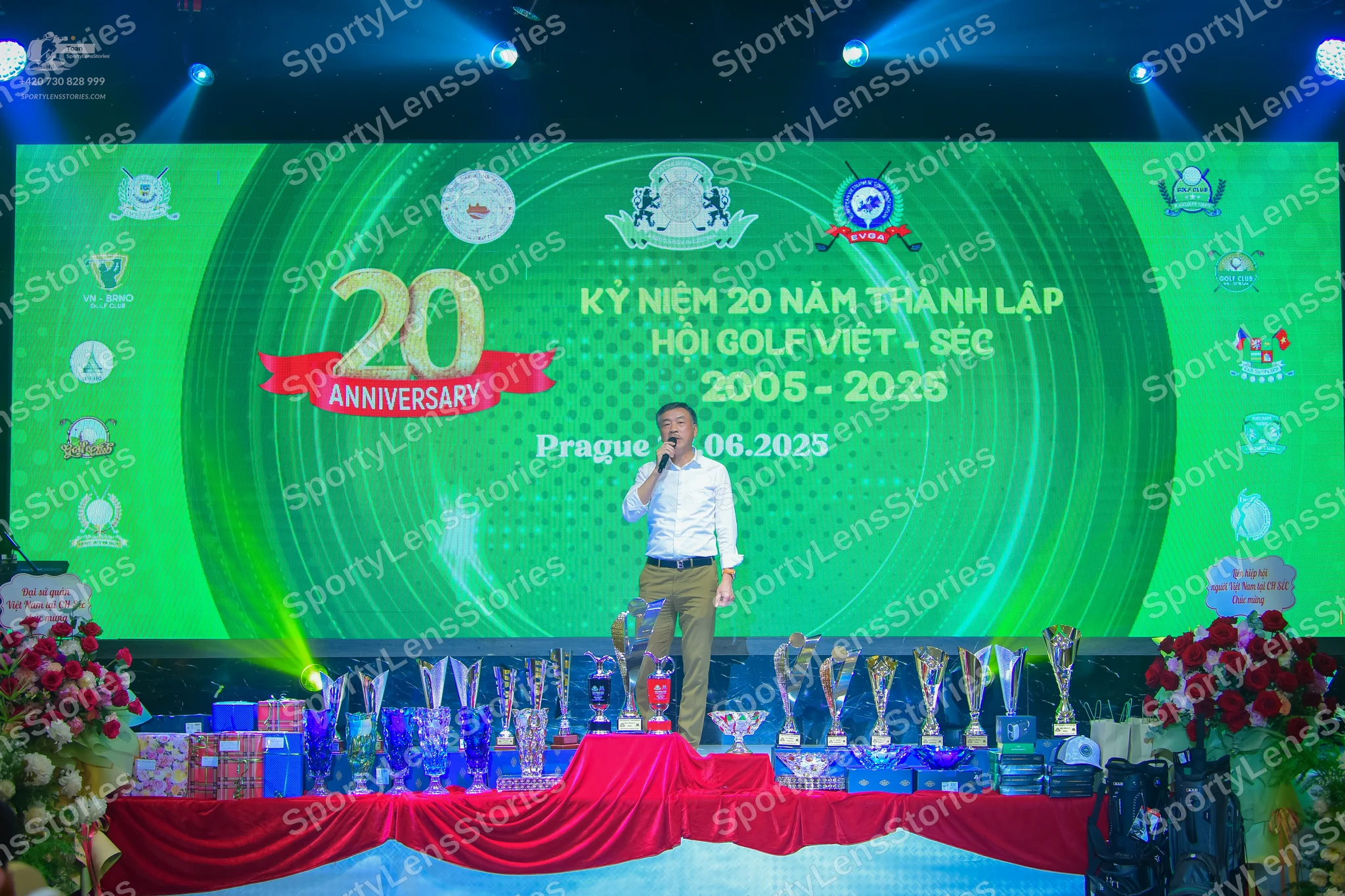 ToanSLS_8138.jpg
